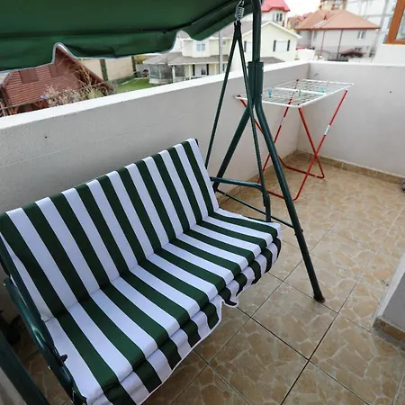 公寓 Apartament Enzo 那沃达利